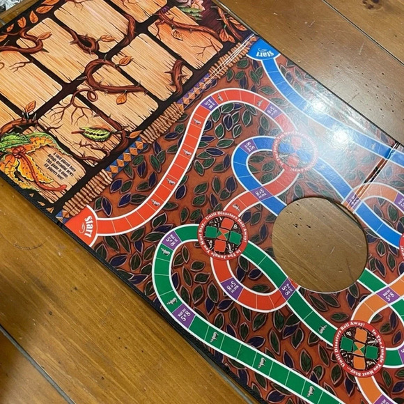 Jumanji 4 Player Boardgame - Picture 5 of 6